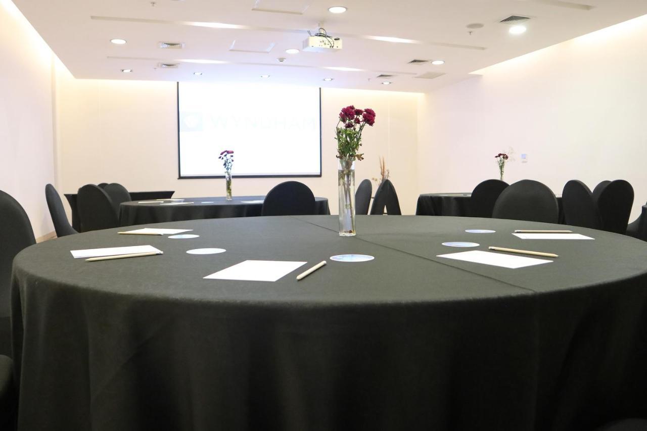 Wyndham Concepcion Pettra Hotel Exterior photo Meeting room